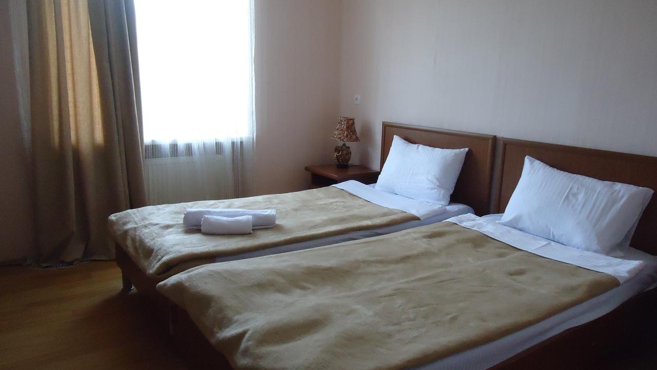 Hotel Georgia Gori Dış mekan fotoğraf